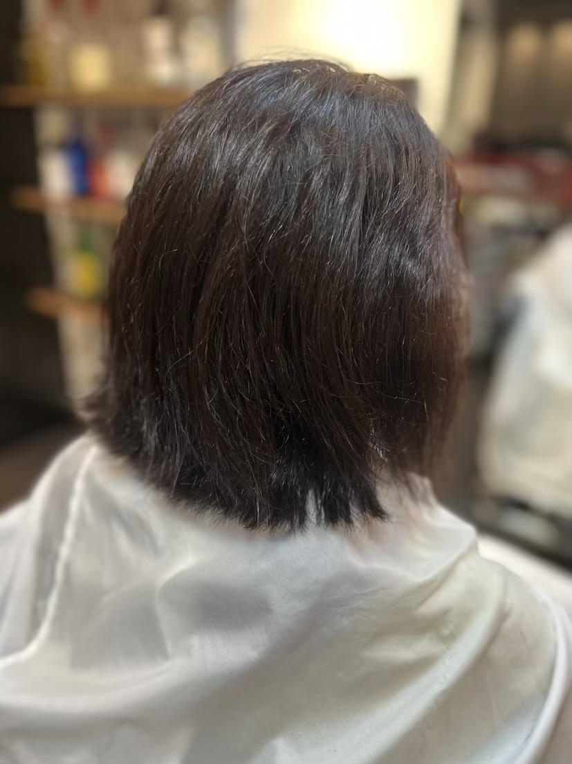 どんなにトリートメントしても髪がバサバサ。エイジング毛に良…
